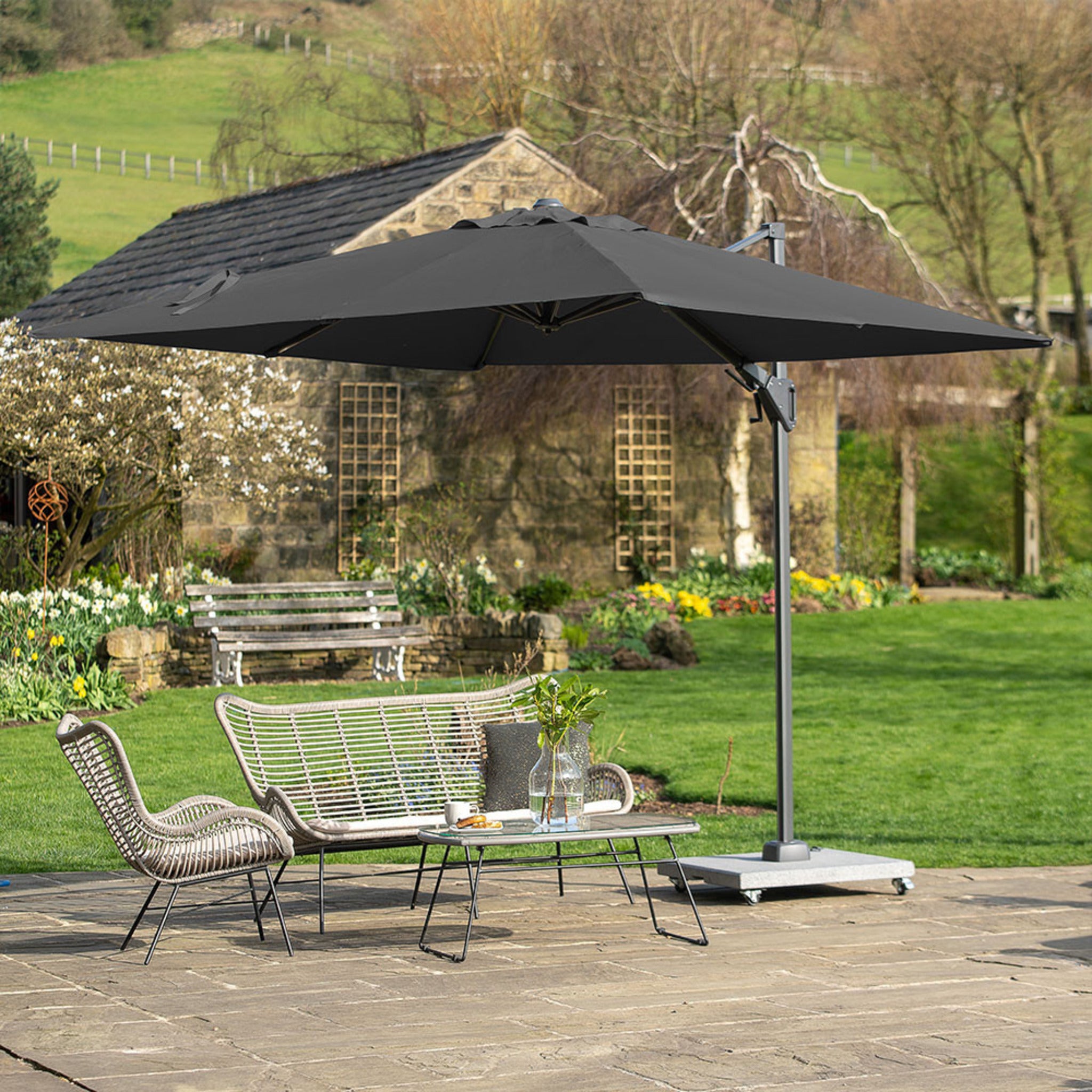 7m Square Anthracite Parasol