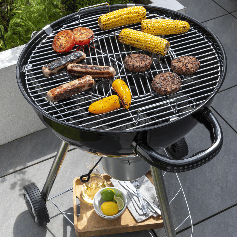 CORUS Charcoal Wheeled BBQ Grill With Lid