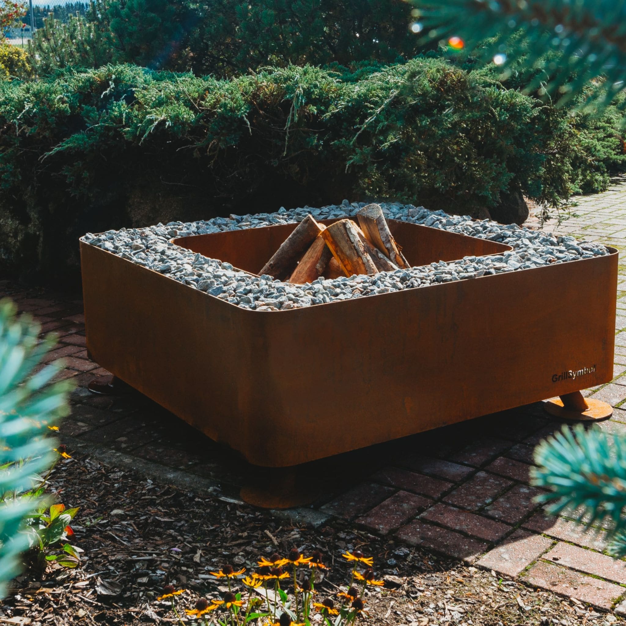 GrillSymbol Corten Steel Fire Pit Fogo