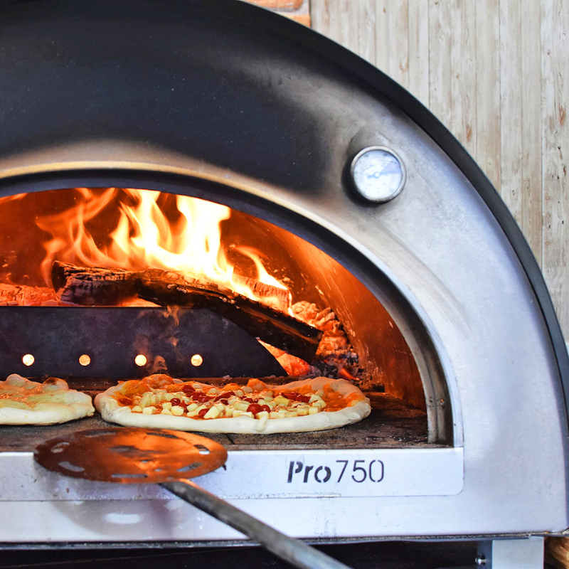 Igneus Pro 750 Red Pizza Oven - Red